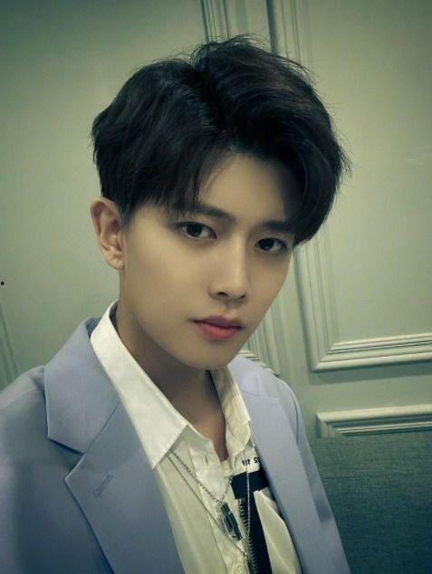 任嘉伦爆料兄弟情的视频,幕后花絮中的真挚情谊 第1张 任嘉伦爆料兄弟情的视频,幕后花絮中的真挚情谊 第1张